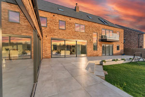 Photo 12- click for photo gallery